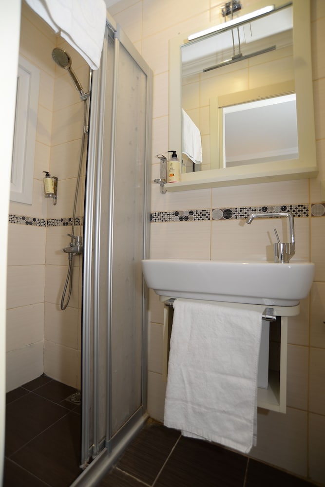 Ada Home's Hotel Taksim 19/20