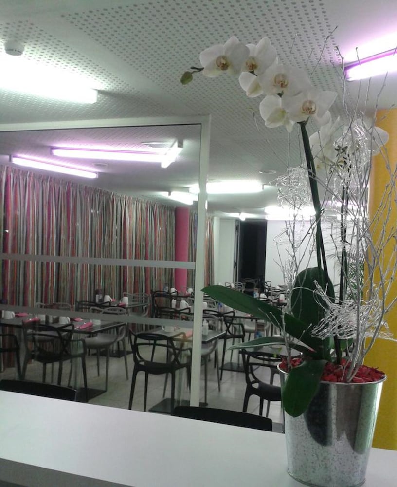 Le Nexhotel 24/31