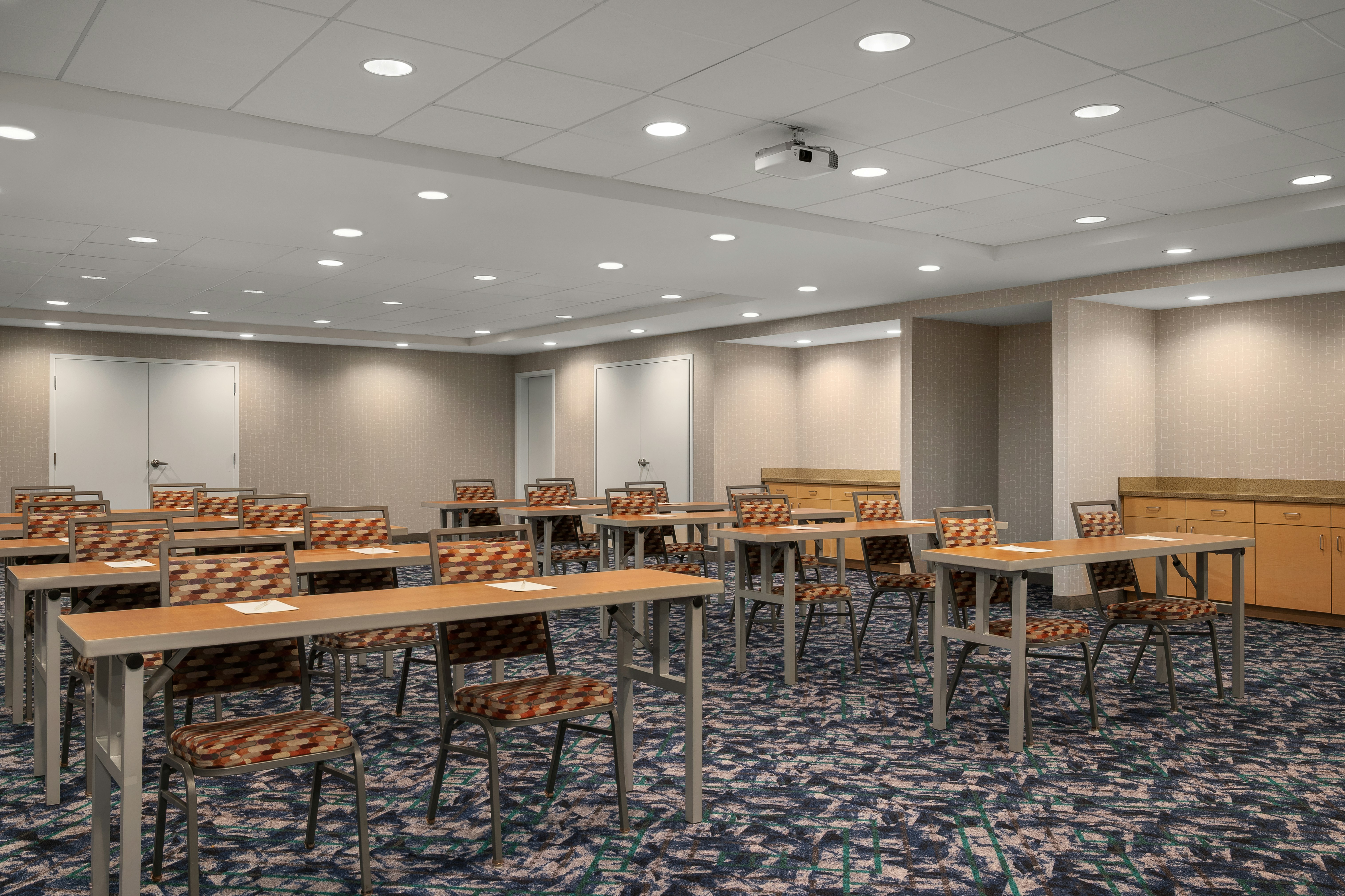 HOME2 SUITES BY HILTON MIDDLETOWN 24/31