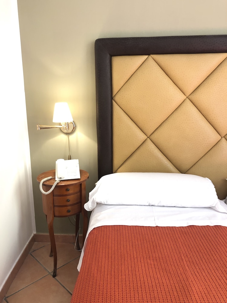 Hotel Europeo 25/71