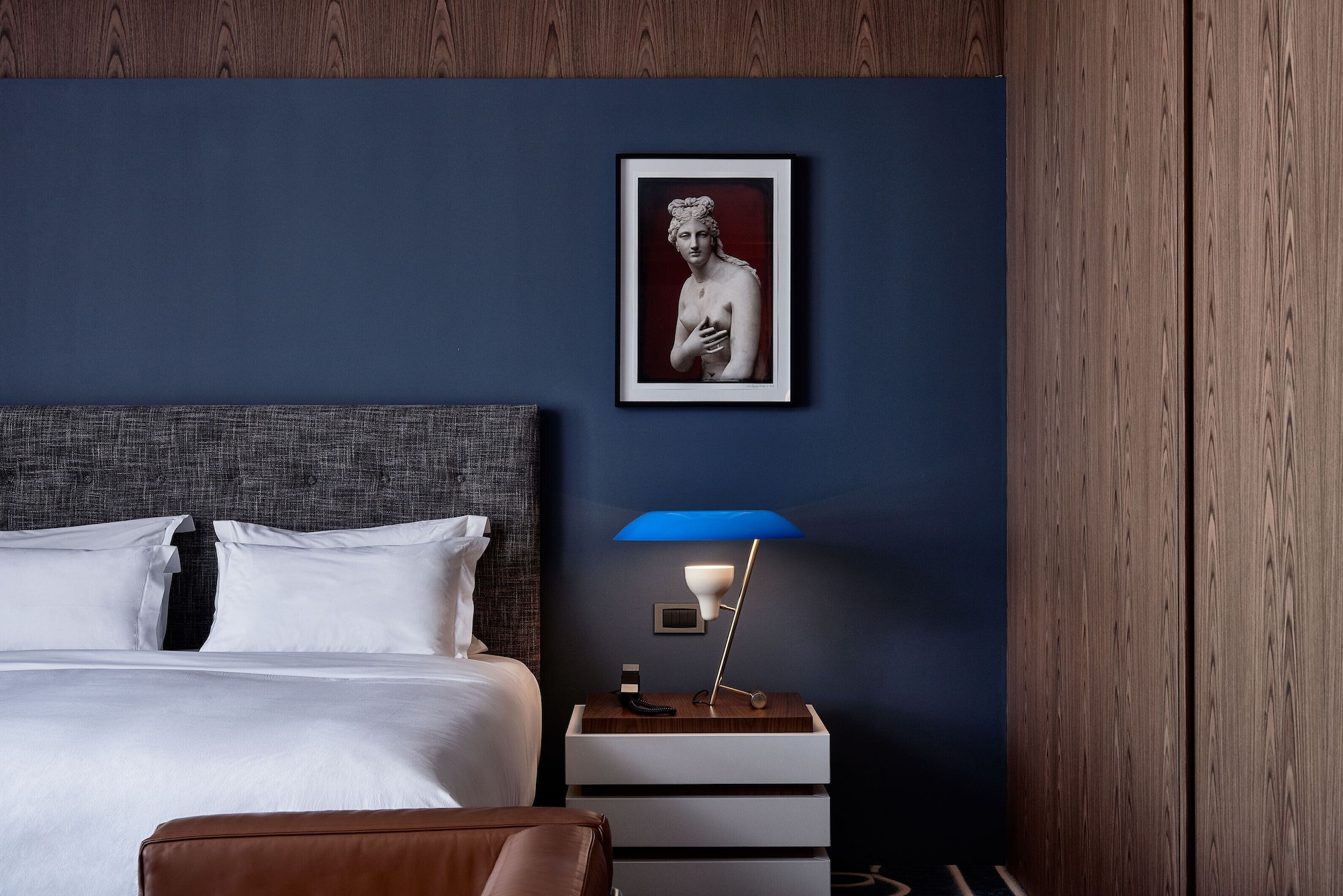 Suite, Queen Bed, Acropolis View
