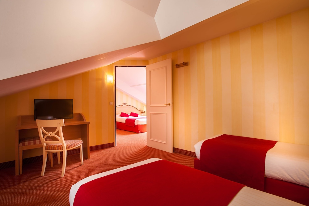Hôtel Delambre 23/53