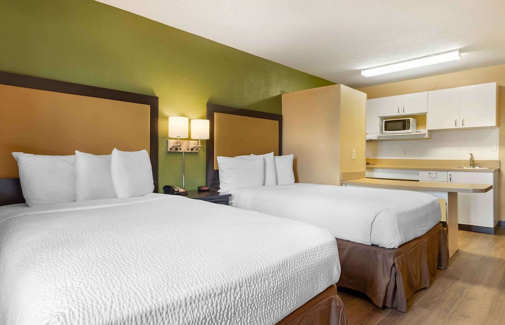 Extended Stay America - Greenville - Airport 11/33