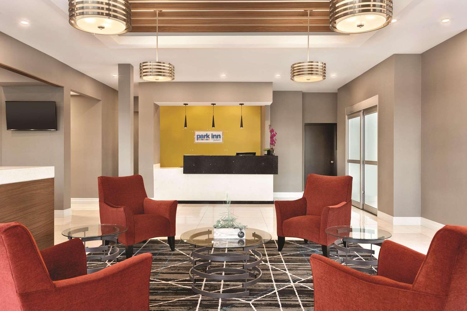 Park Inn by Radisson Brampton, ON 6/20
