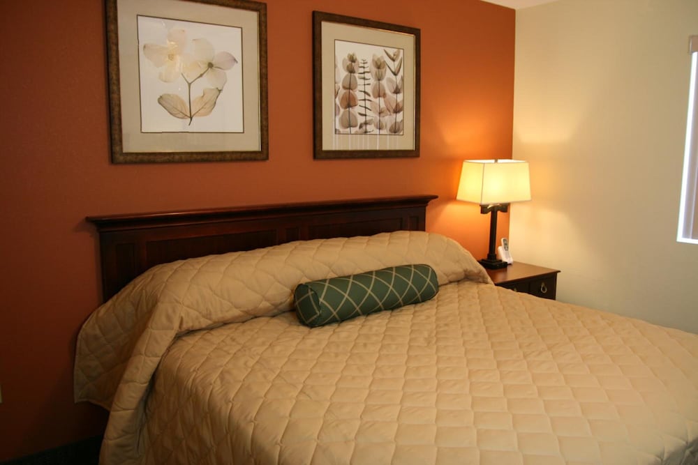 Affordable Suites Mooresville/Lake Norman 12/25