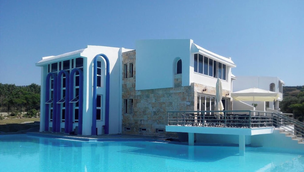 Skion Palace Hotel 8/64