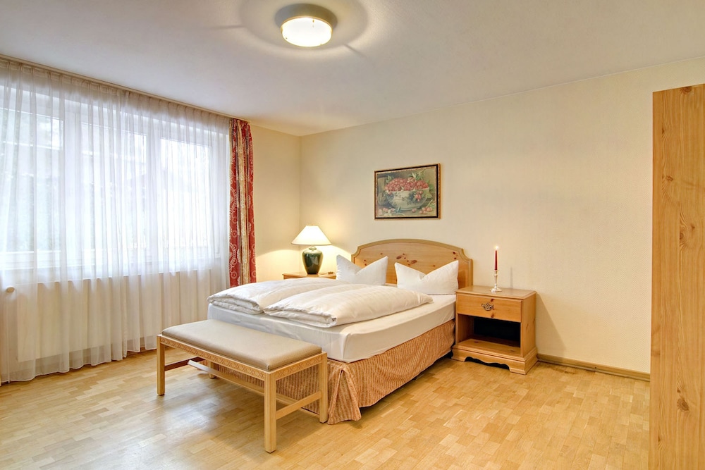 Golden Tulip Lubecker Hof 6/32