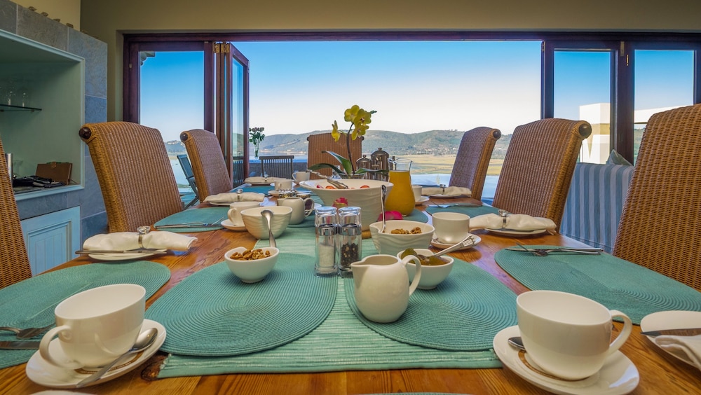 Villa Paradisa Guest House 31/44