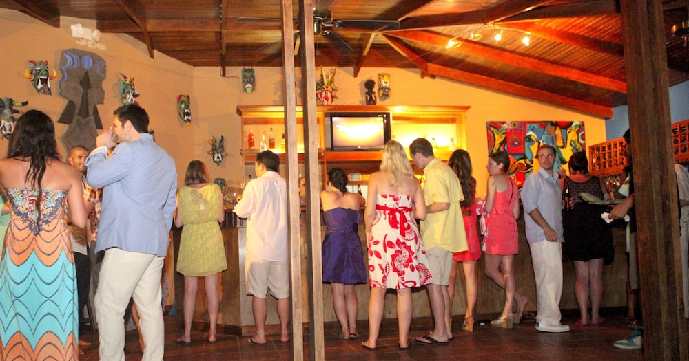 Jaco Hotel Docelunas 3/48