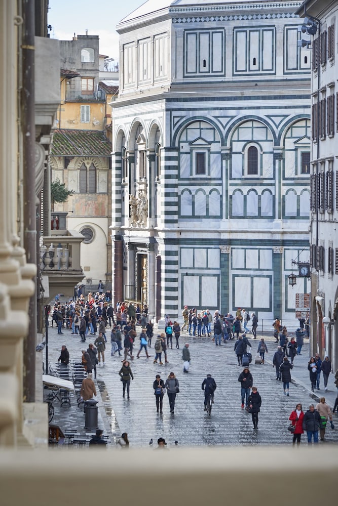 Le Stanze Del Duomo 44/50