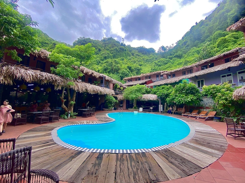 Catba Oasis Bungalows - Hostel 32/45