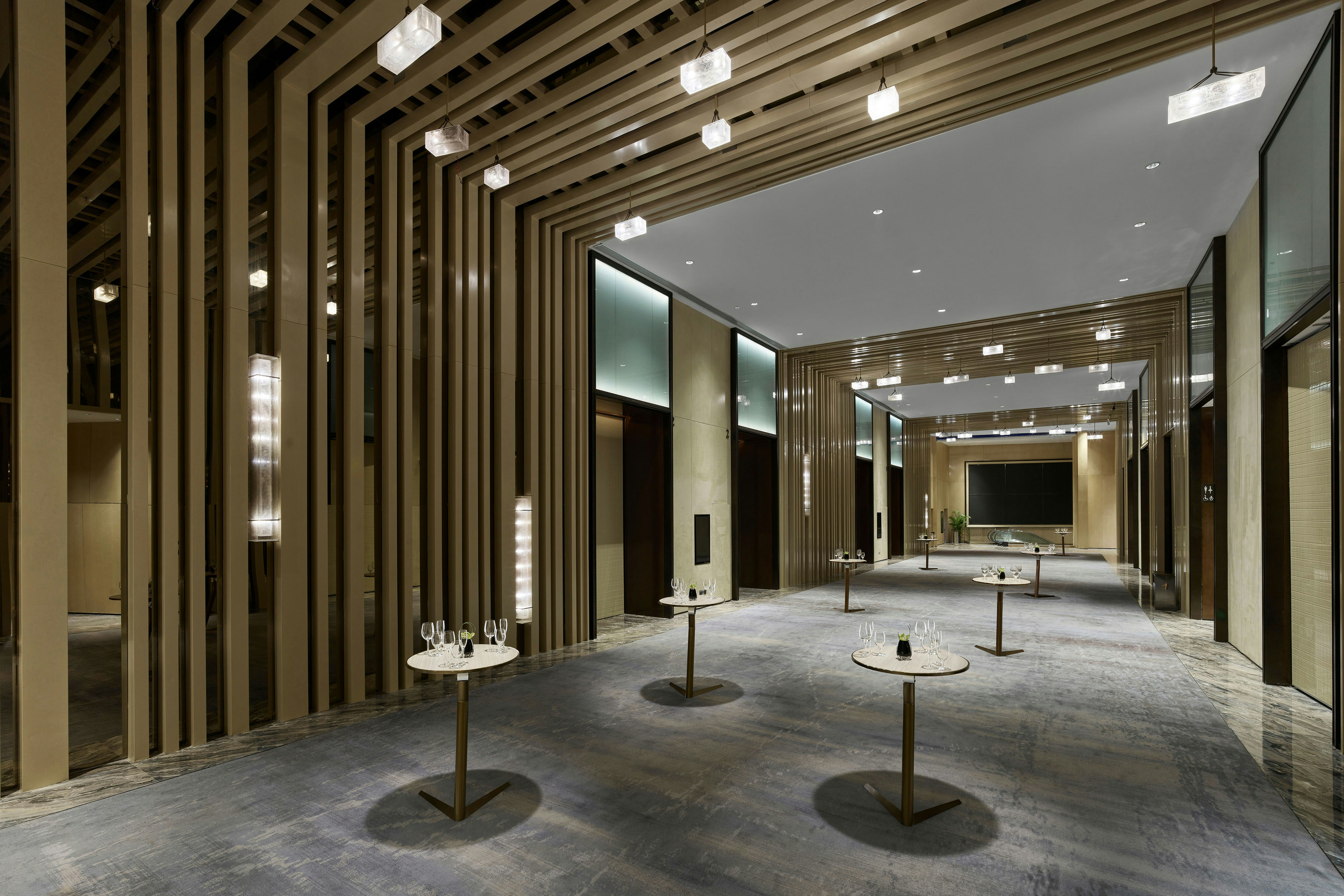 Hilton Suzhou Yinshan Lake 17/72