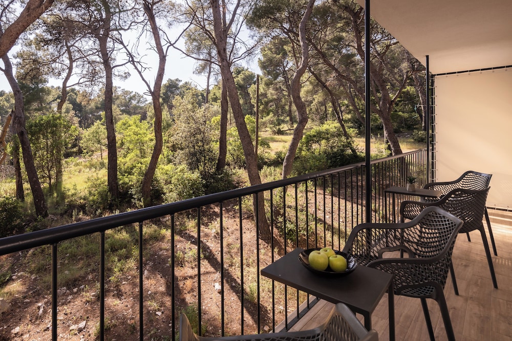 Aminess Senses Hvar Resort 50/66