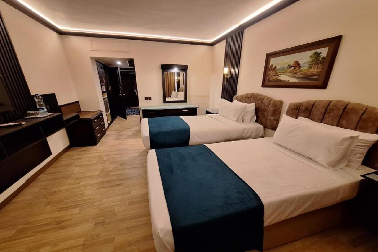 The Shalimar Grand Hotel Rawalpindi 11/29