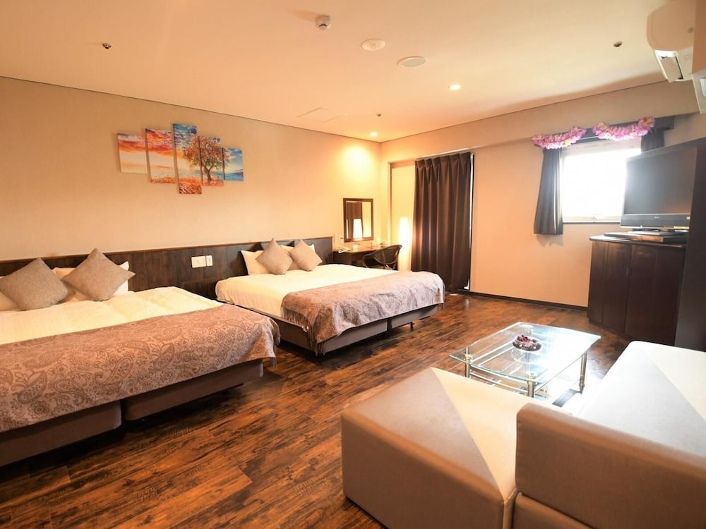 Rycom Crystal Hotel 16/59