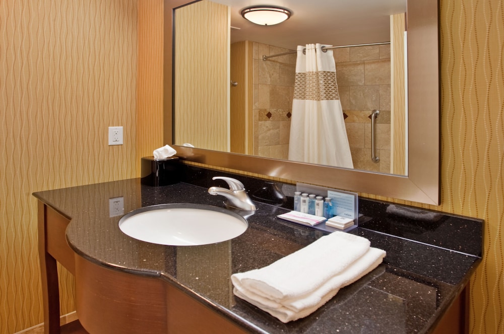 Hampton Inn And Suites Aberdeen 18/44