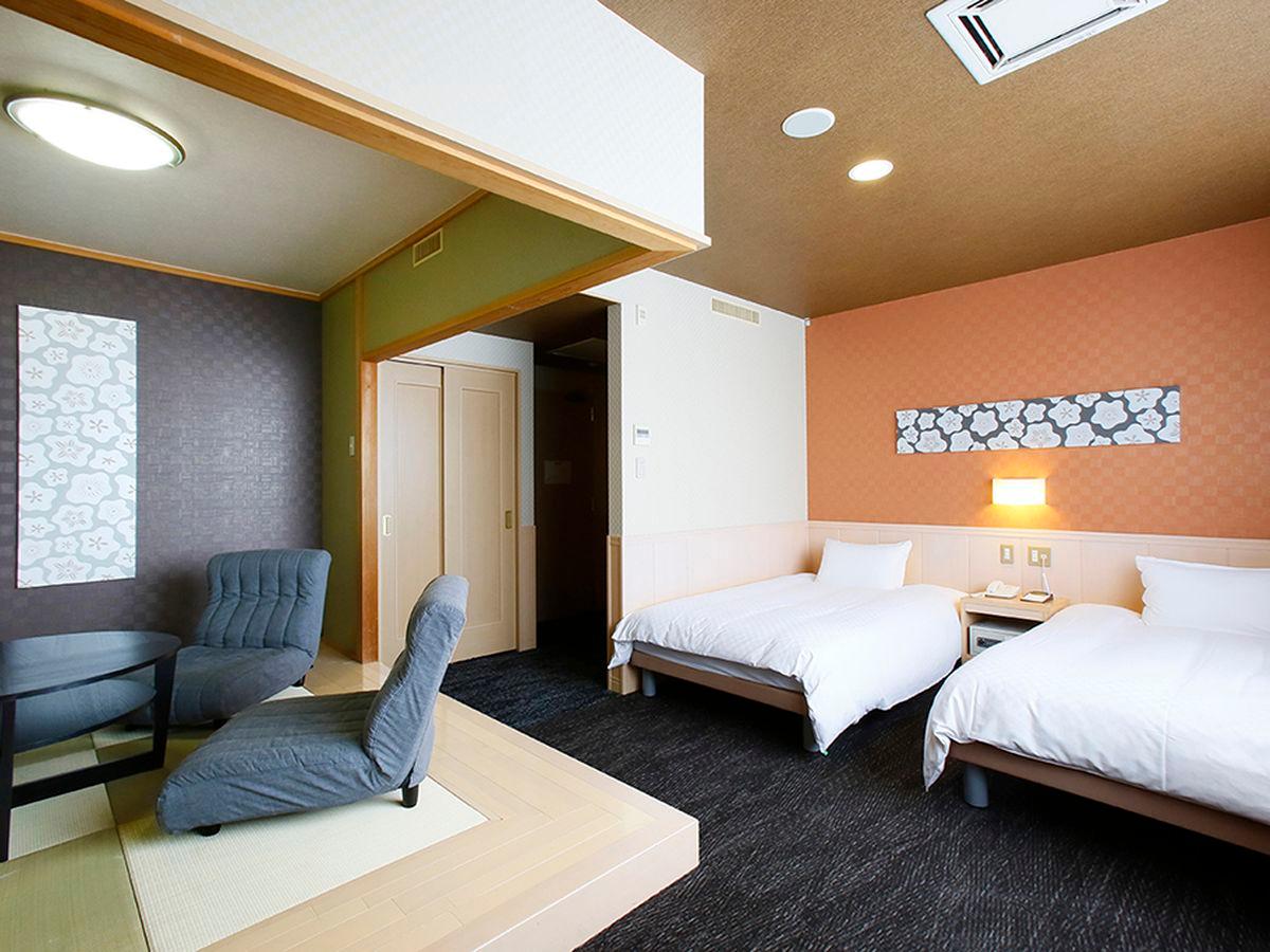 Japanese Western, Deluxe, North Wing