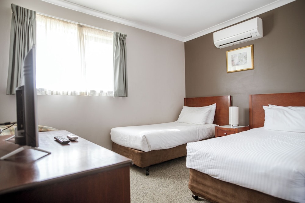 غرفة ديلوكس مفردة بسرير كوين، Hospitality Inn Geraldton SureStay Collection by Best Western 5/9