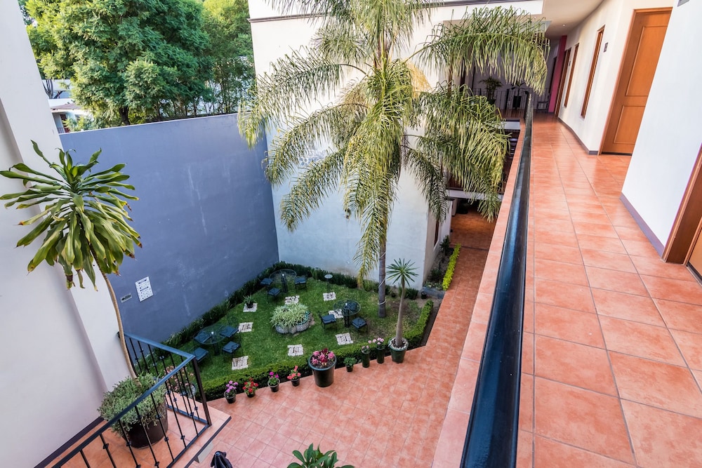 Hotel del Marquesado 70/72