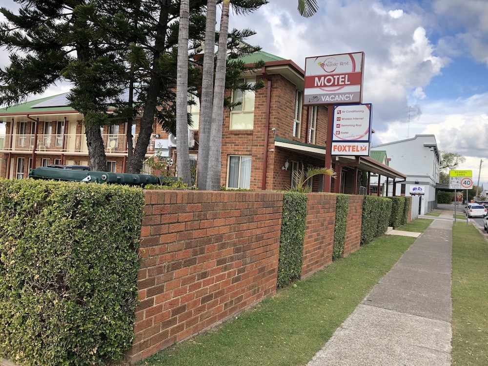 Aussie Rest Motel 66/72