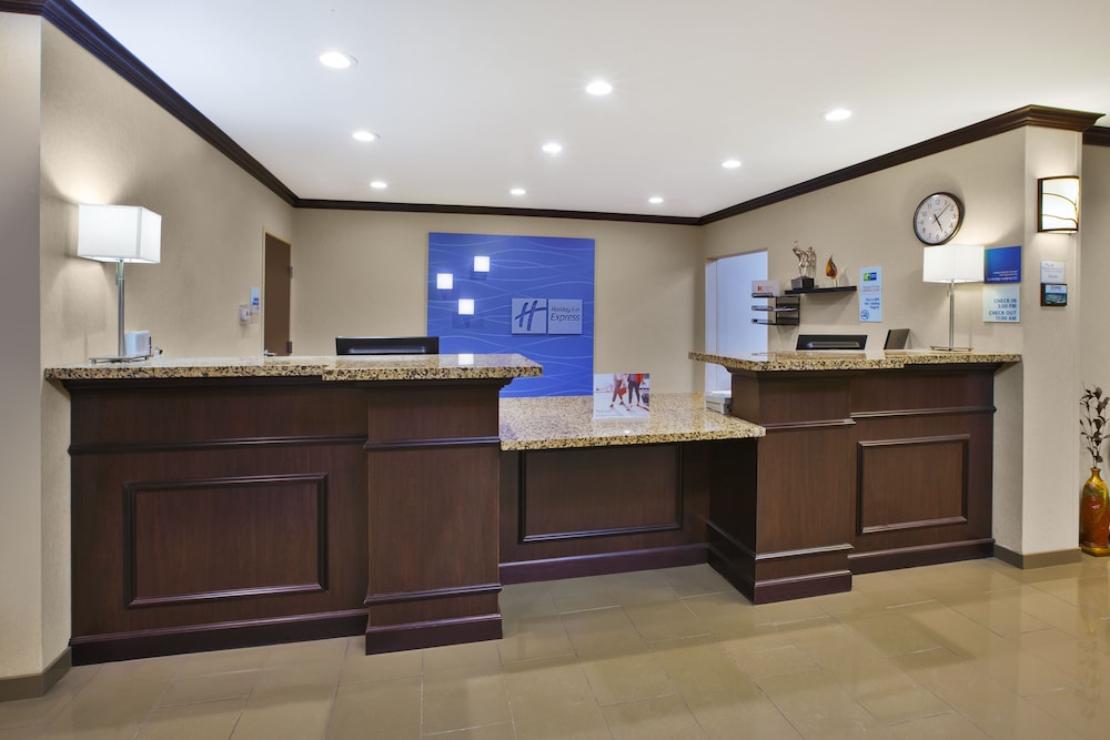 Holiday Inn Express Suites Washington Meadow Lands 4/70
