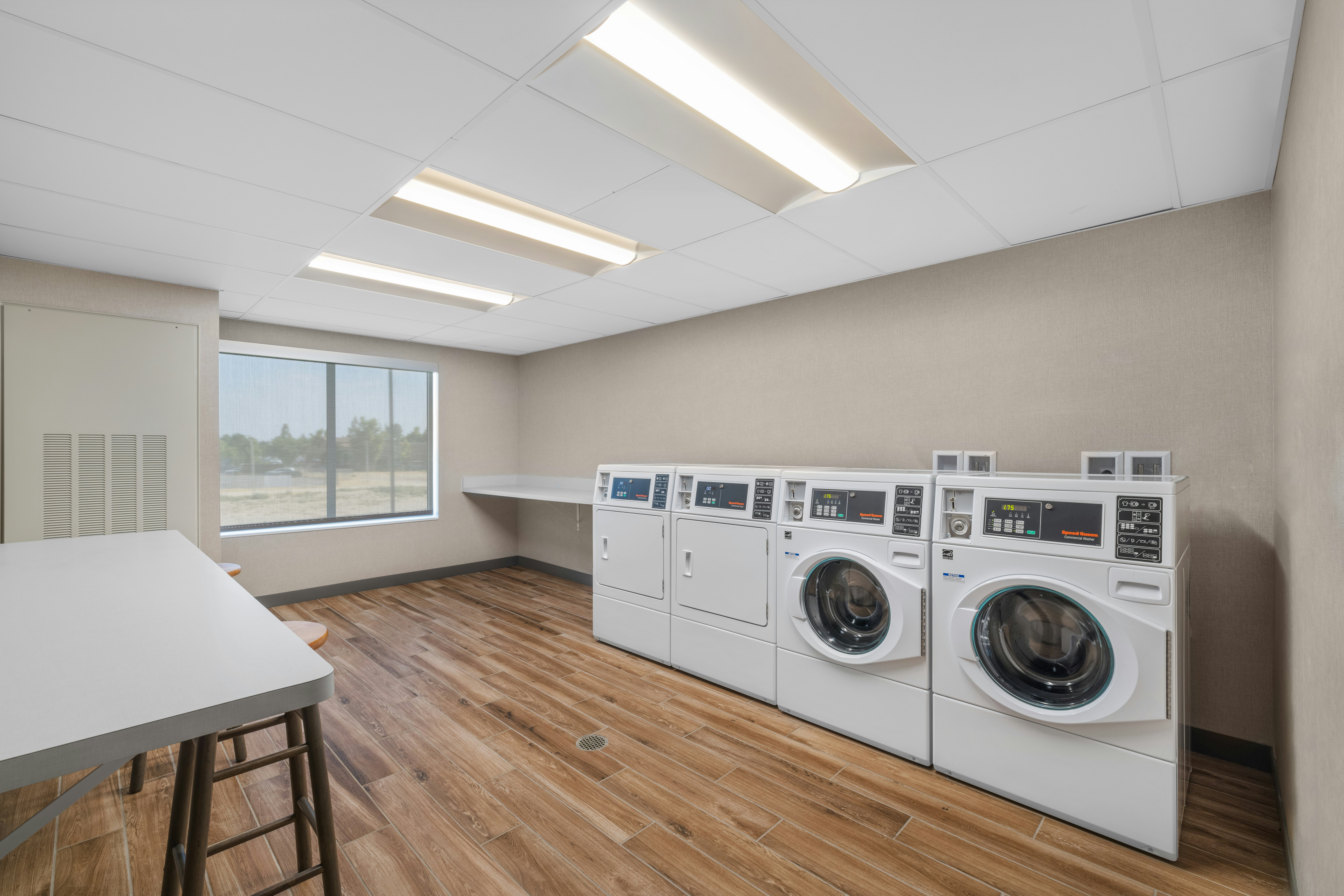 Hampton Inn & Suites Bakersfield Central 9/25