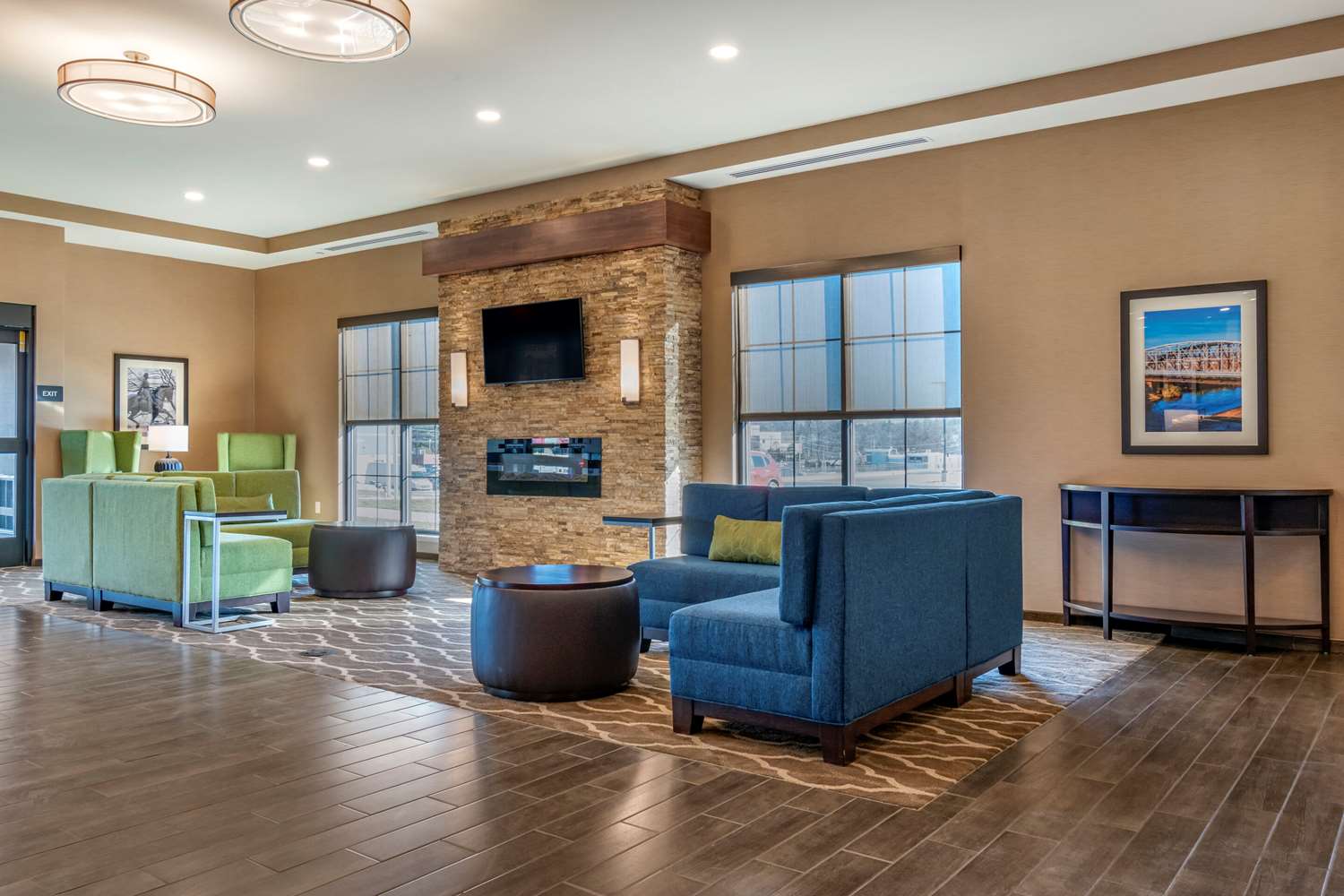 Comfort Suites Camp Hill Harrisburg West 23/29