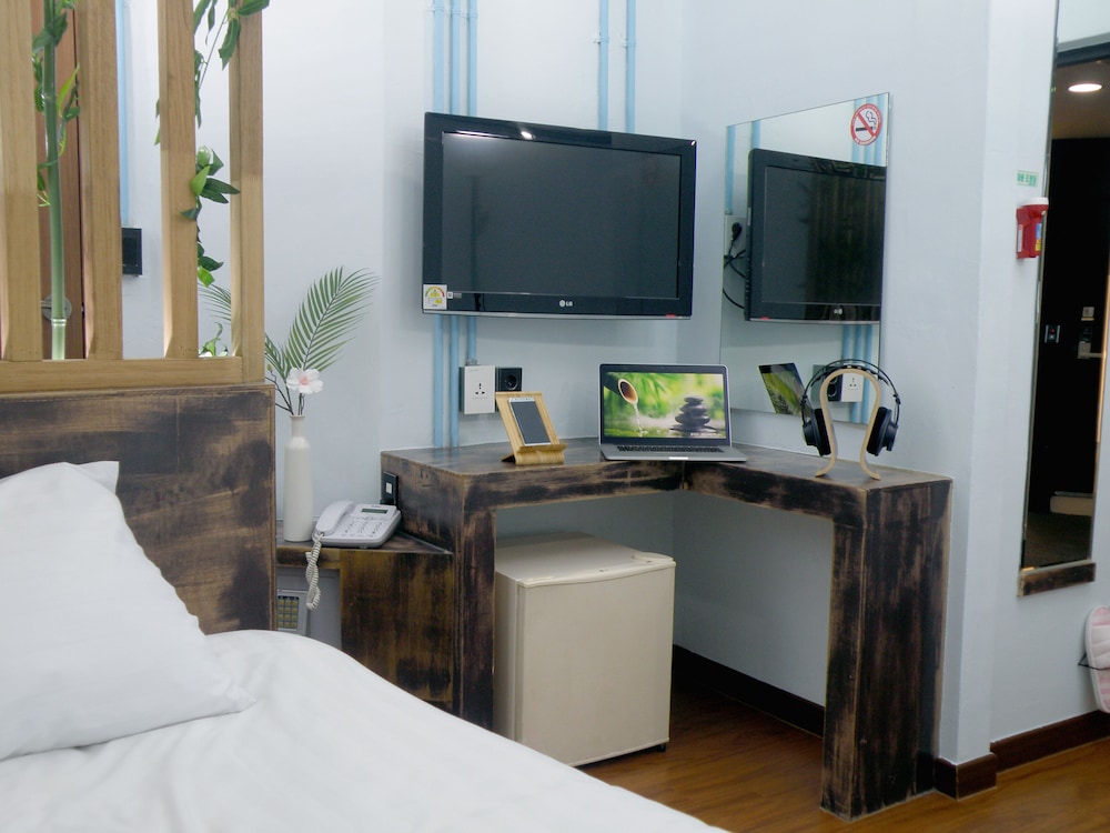 Daljee Guesthouse 20/33