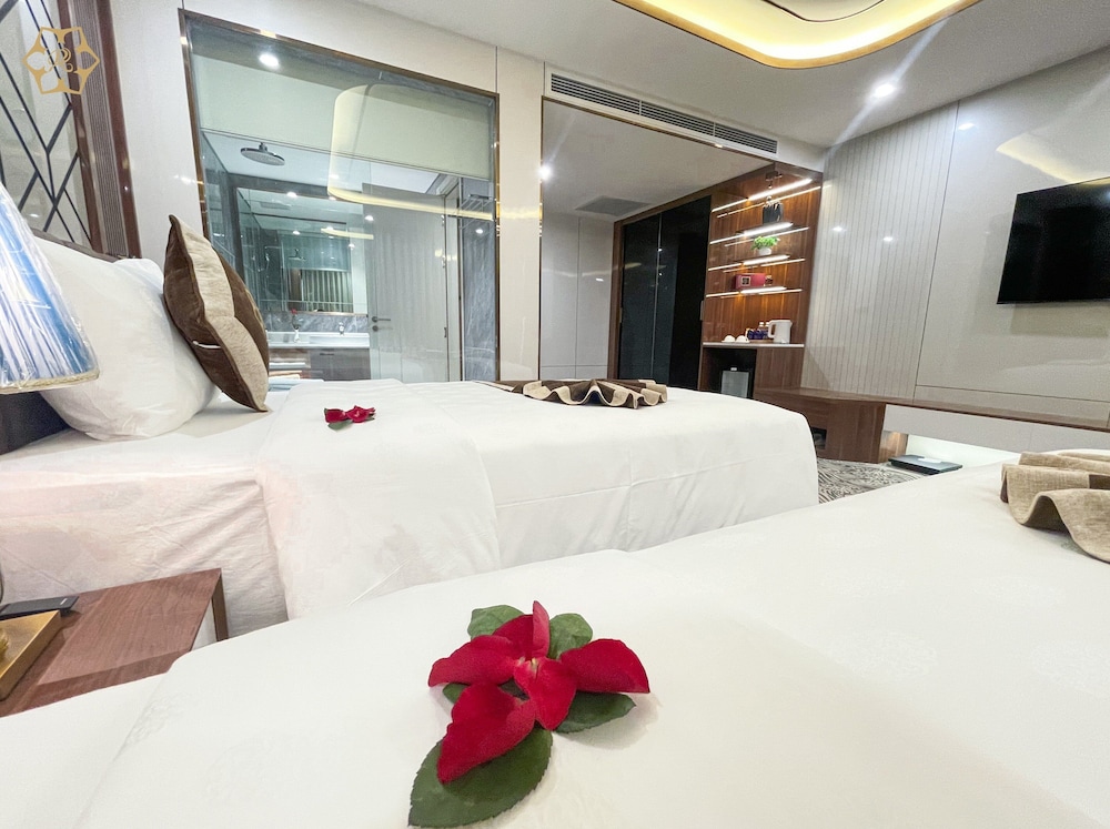 Cua Dong Luxury Hotel 25/70