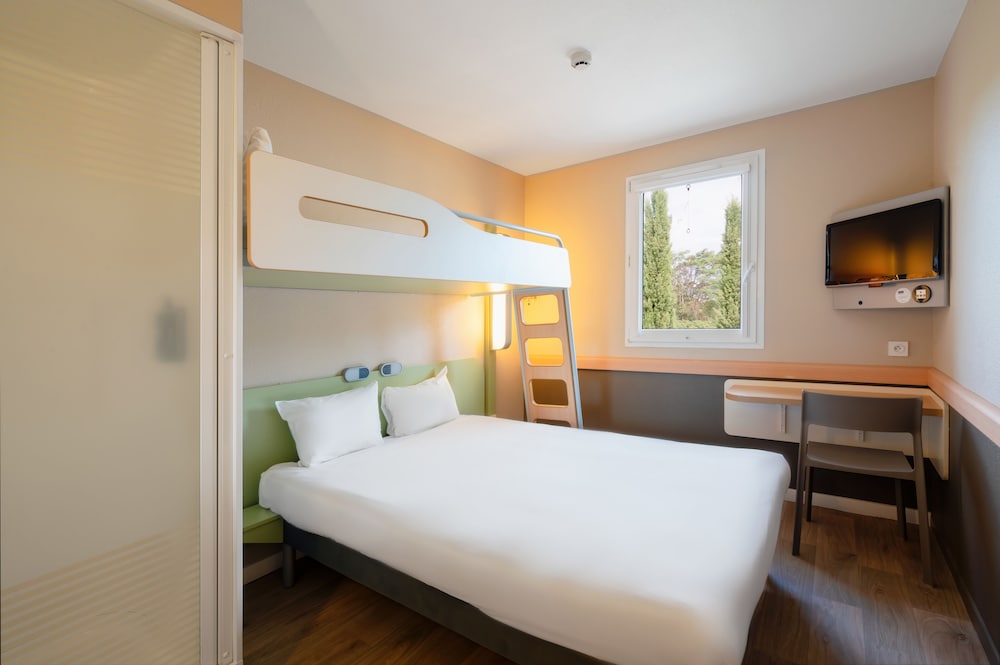 Ibis Budget Manosque Cadarache 14/50