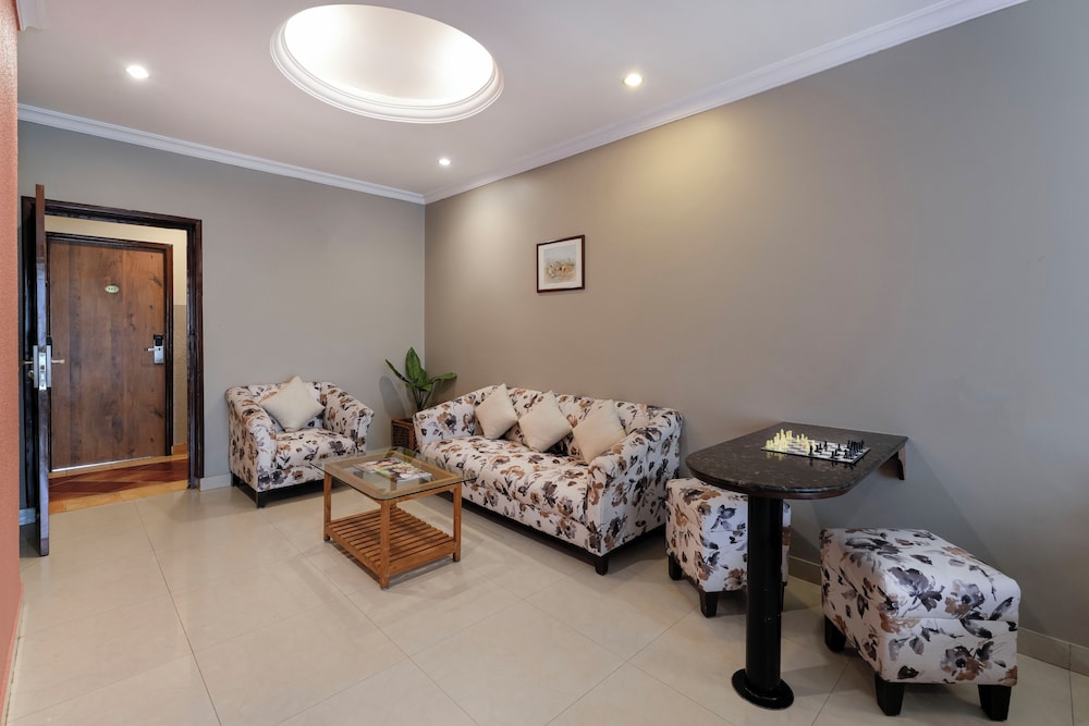 Cross Roads Inn 27/42