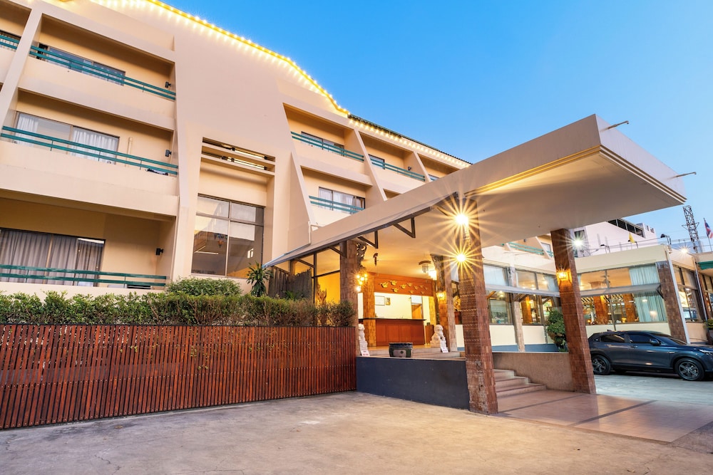 Sirin Hotel Huahin 59/64