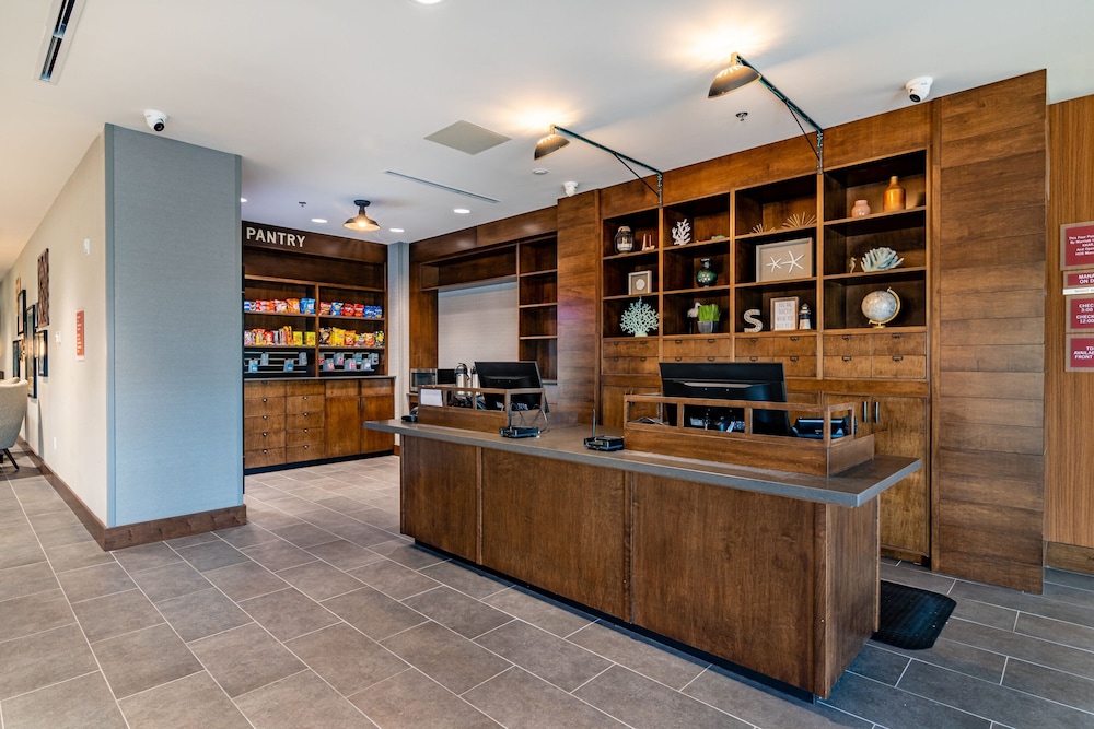 Four Points by Sheraton Brunswick 2/22