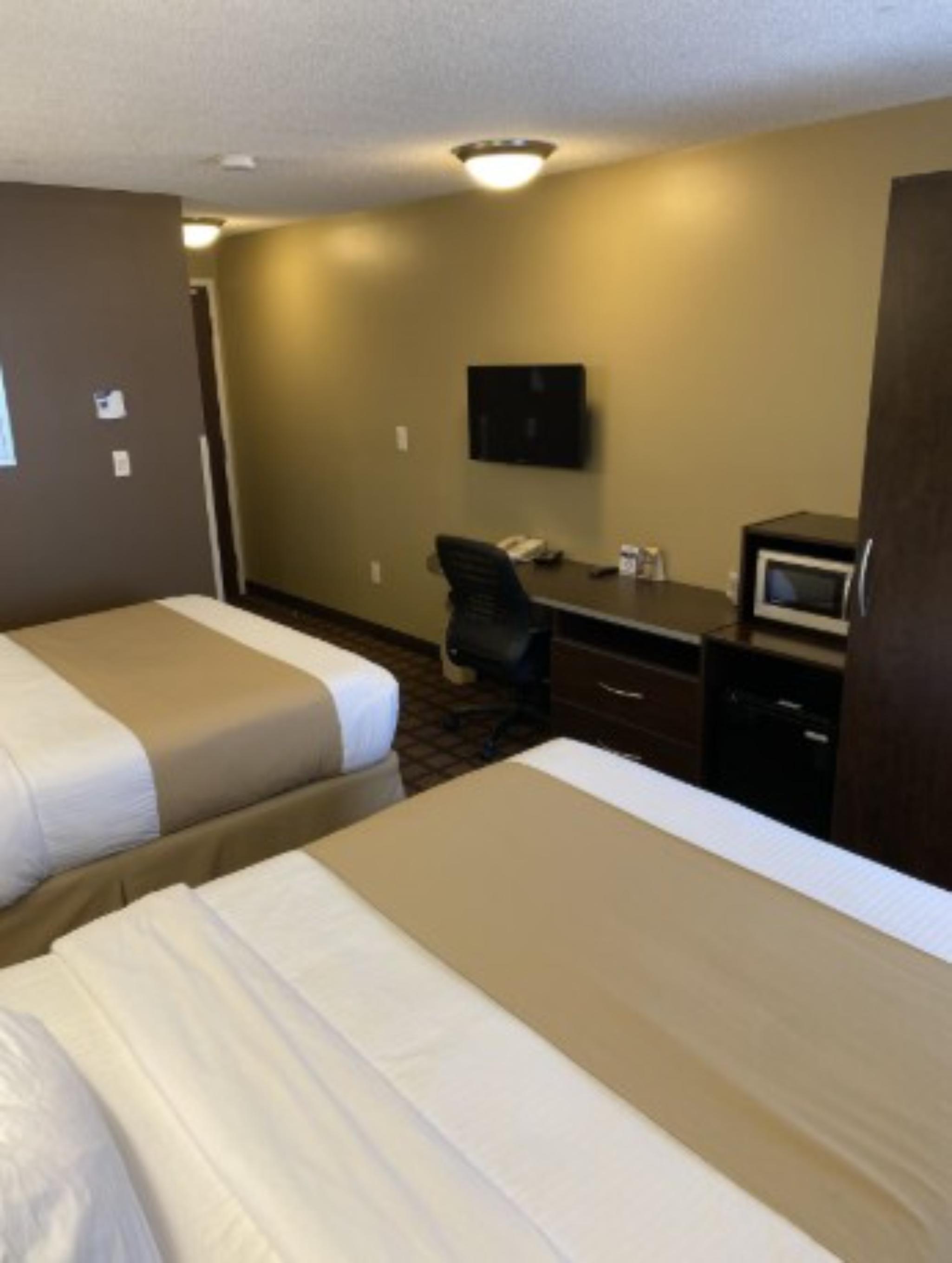 Room, 2 Queen Beds, Accessible, Microtel Inn Suites By Wyndham Timmins 3/10