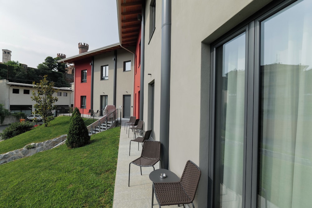 3T Boutique Hotel 53/59