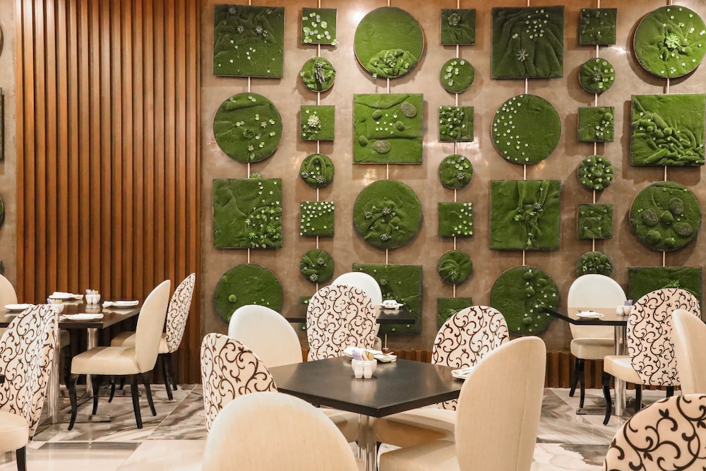 أجنحة كيو جدة باي إيوا(Q Suites Jeddah By Ewa) 31/35