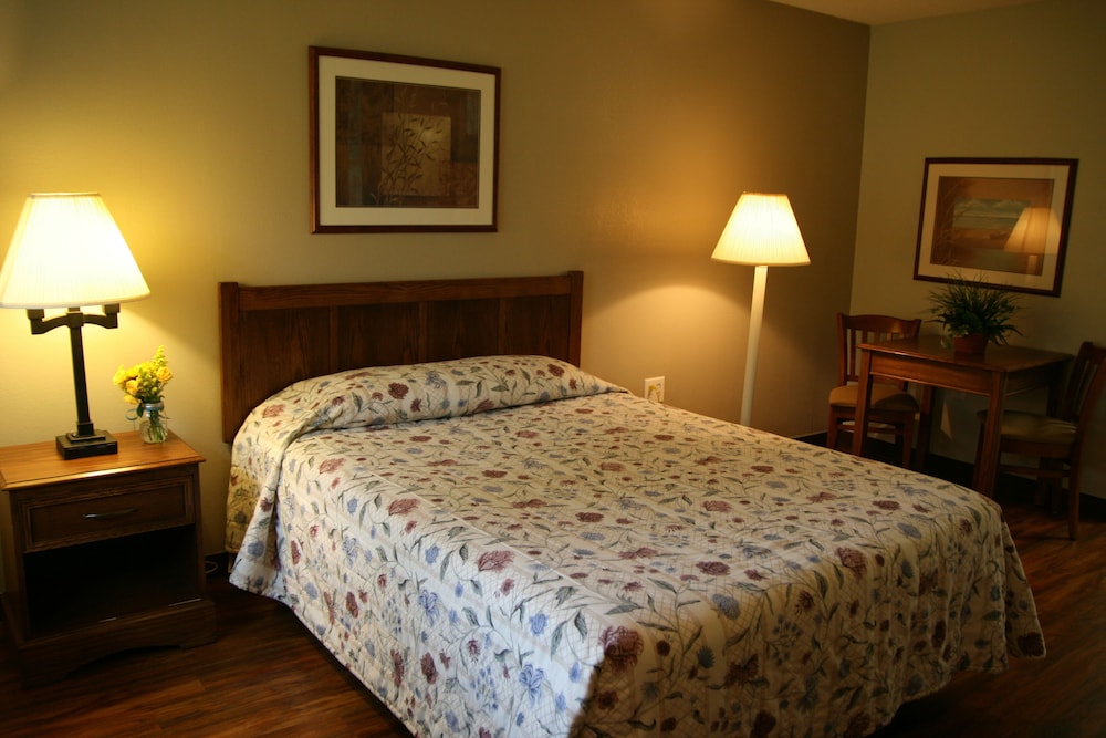 Affordable Suites 32/57