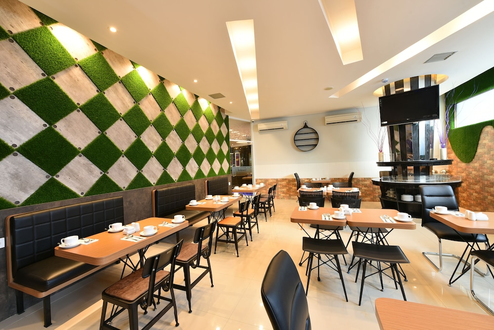 Midtown Xpress Balikpapan 40/55