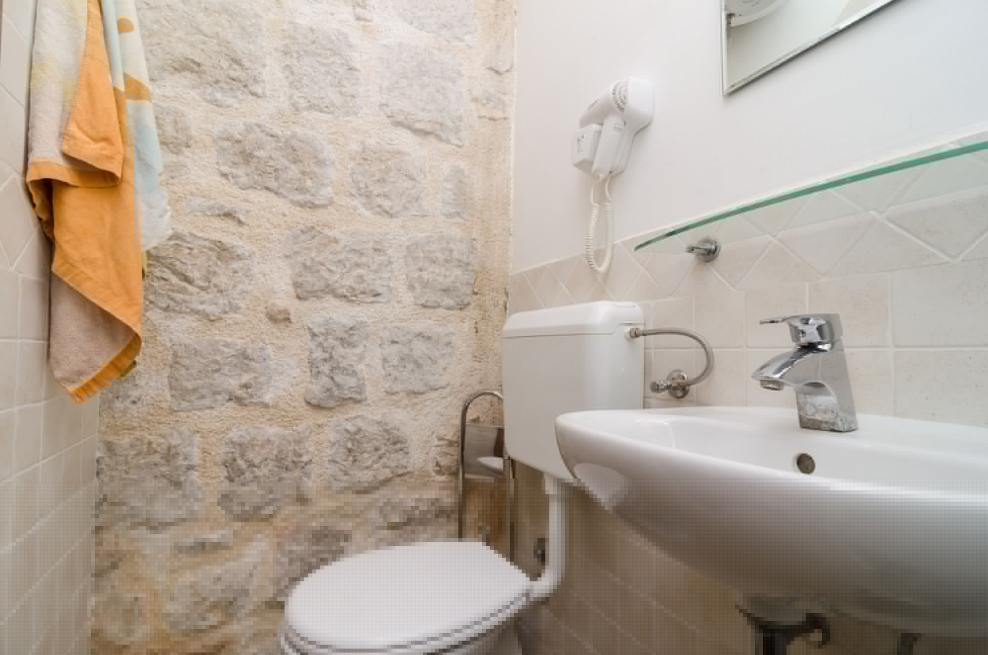 eddie s sea view rooms