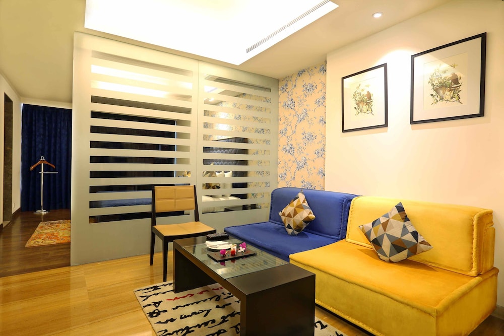MOSAIC HOTELS - NOIDA 42/66