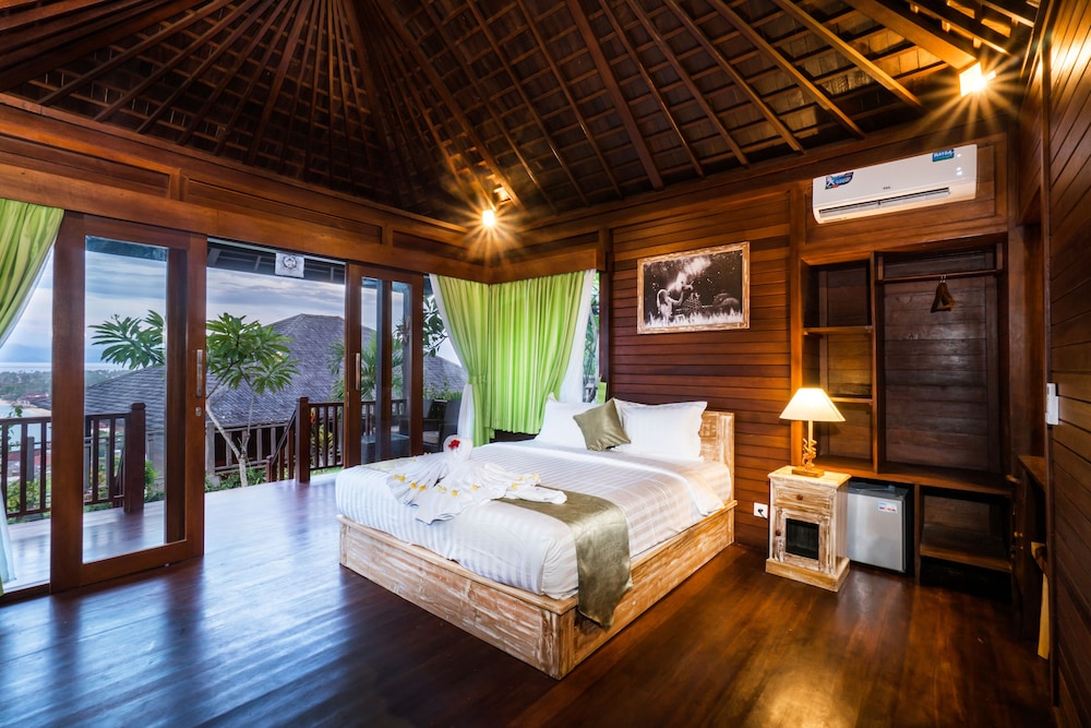 SUPERIOR, DOUBLE BED