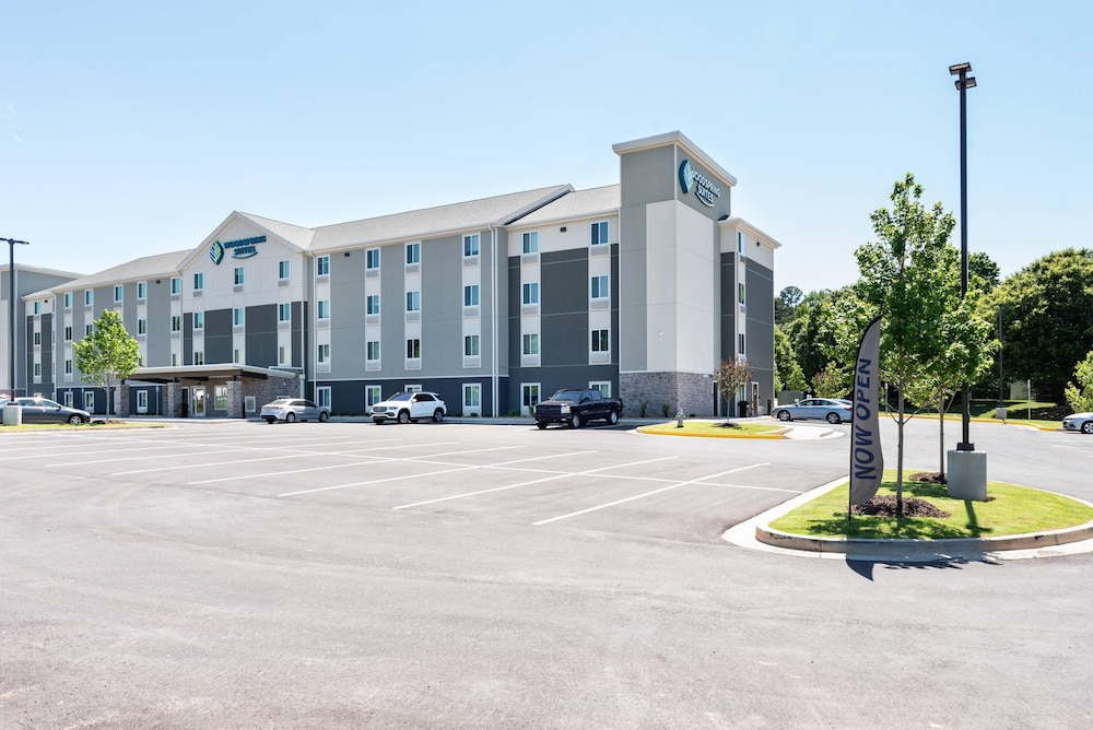 WoodSpring Suites Buford near Mall of Georgia-Lake Lanier 4/57