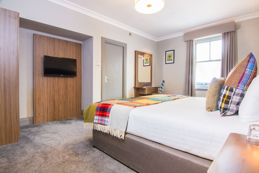 The Yorkshire Hotel 14/49