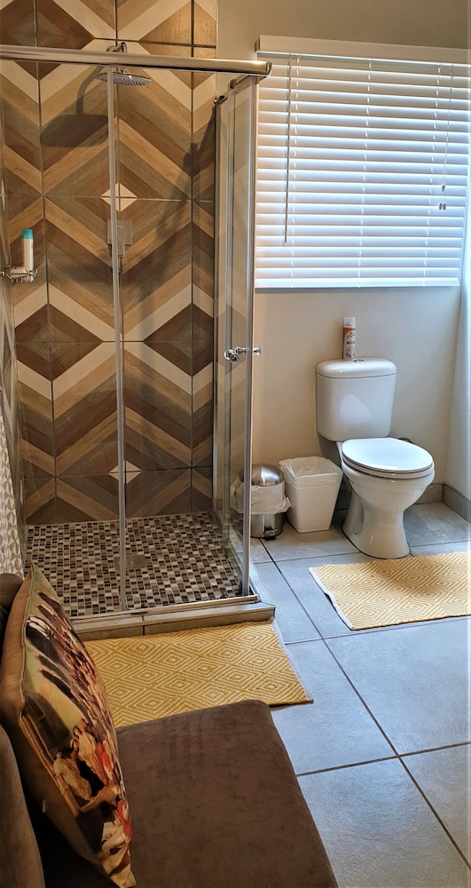 Hadeda Hall Guest house 33/33