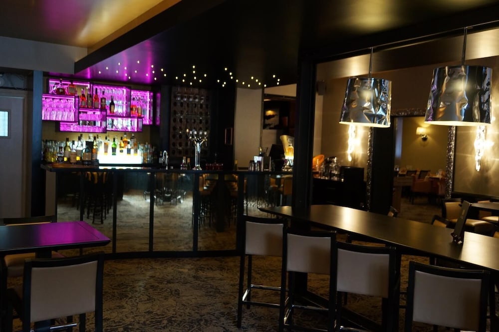 Logis Hotel and Restaurant - Le Mouton Blanc 25/36