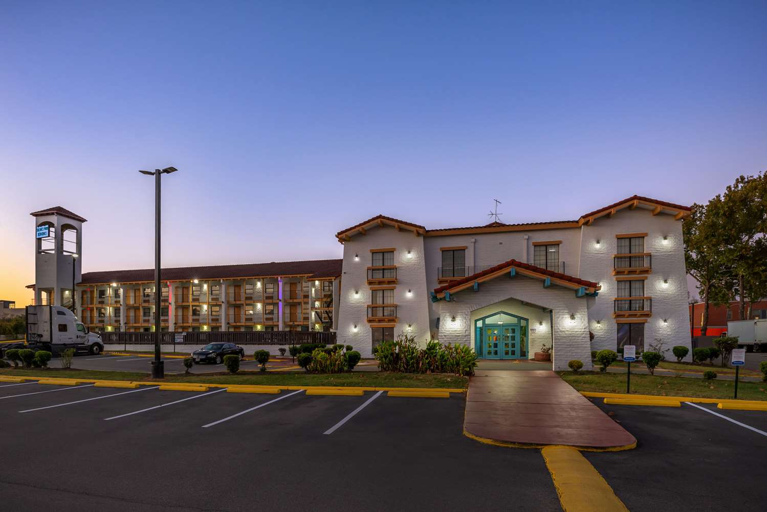 Econo Lodge Richmond-North Chesterfield 17/25