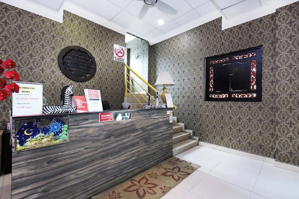 OYO 528 Andaman Sea Hotel 10/41