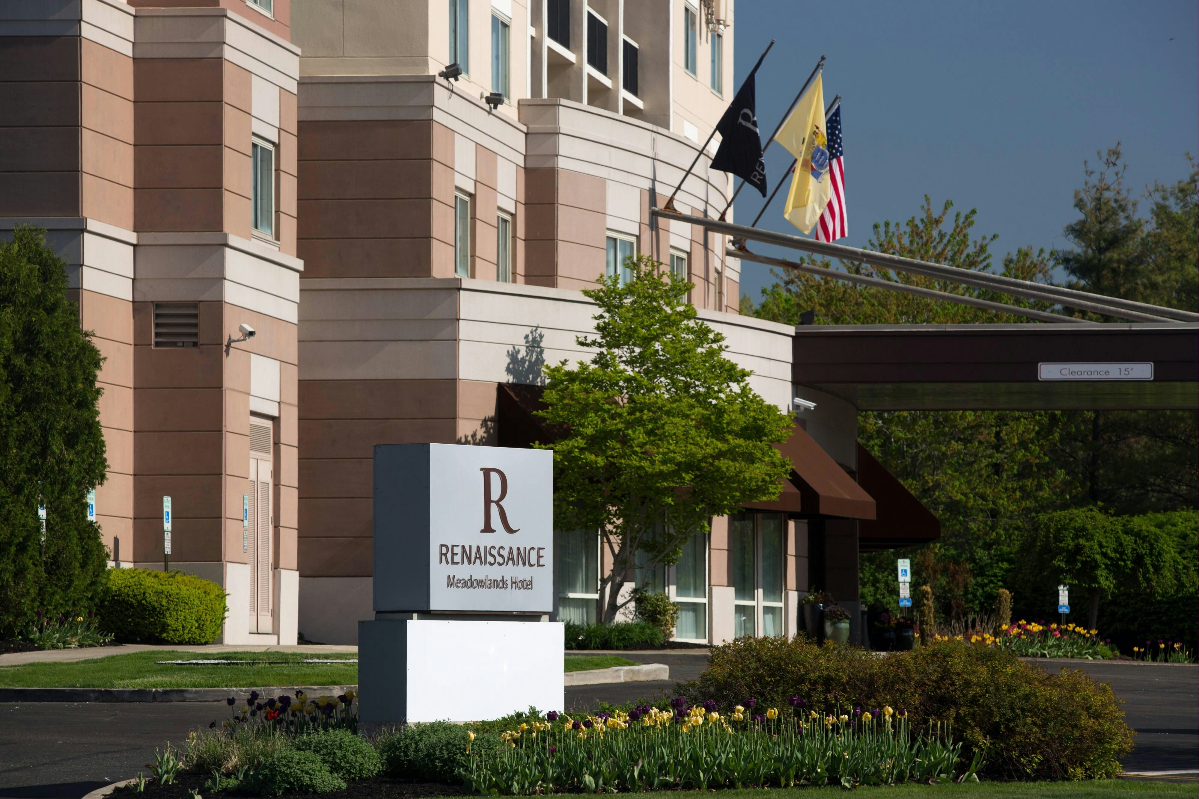 Renaissance Meadowlands Hotel 2/38