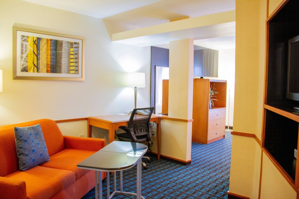 Fairfield Inn And Suites Fort Walton Beach Eglin Afb 16/27