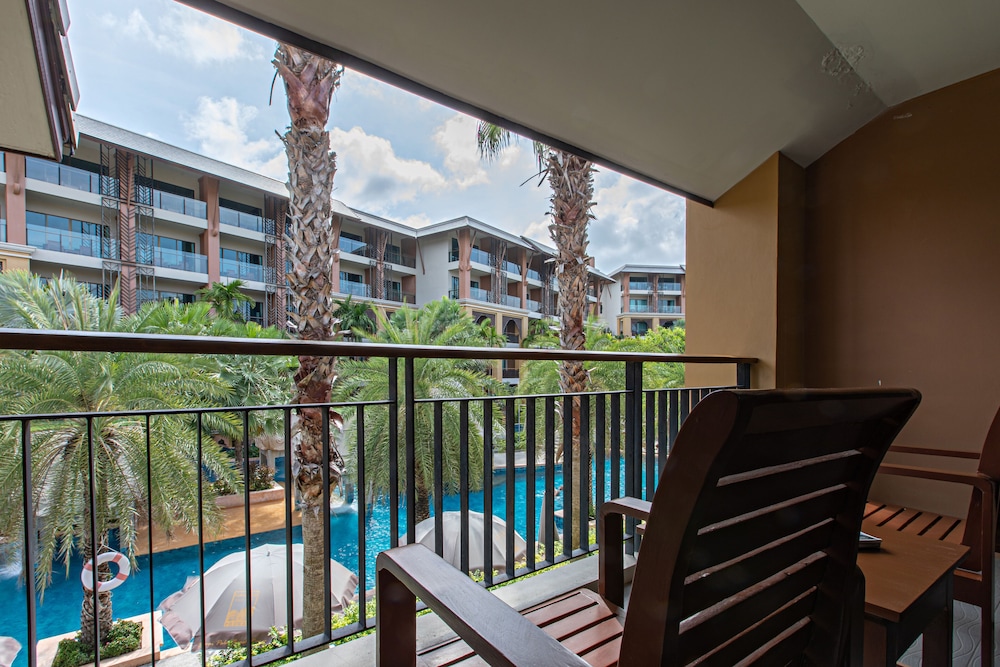 Rawai Palm Beach Resort 43/63